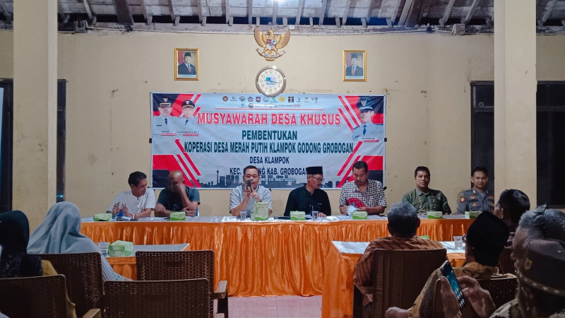 Musyawarah Desa Khusus di Desa Klampok Sepakati Pembentukan "Koperasi Desa Merah Putih Klampok Godong Grobogan" untuk Pemberdayaan Ekonomi Warga